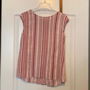 Max studio button back red/white striped blouse M